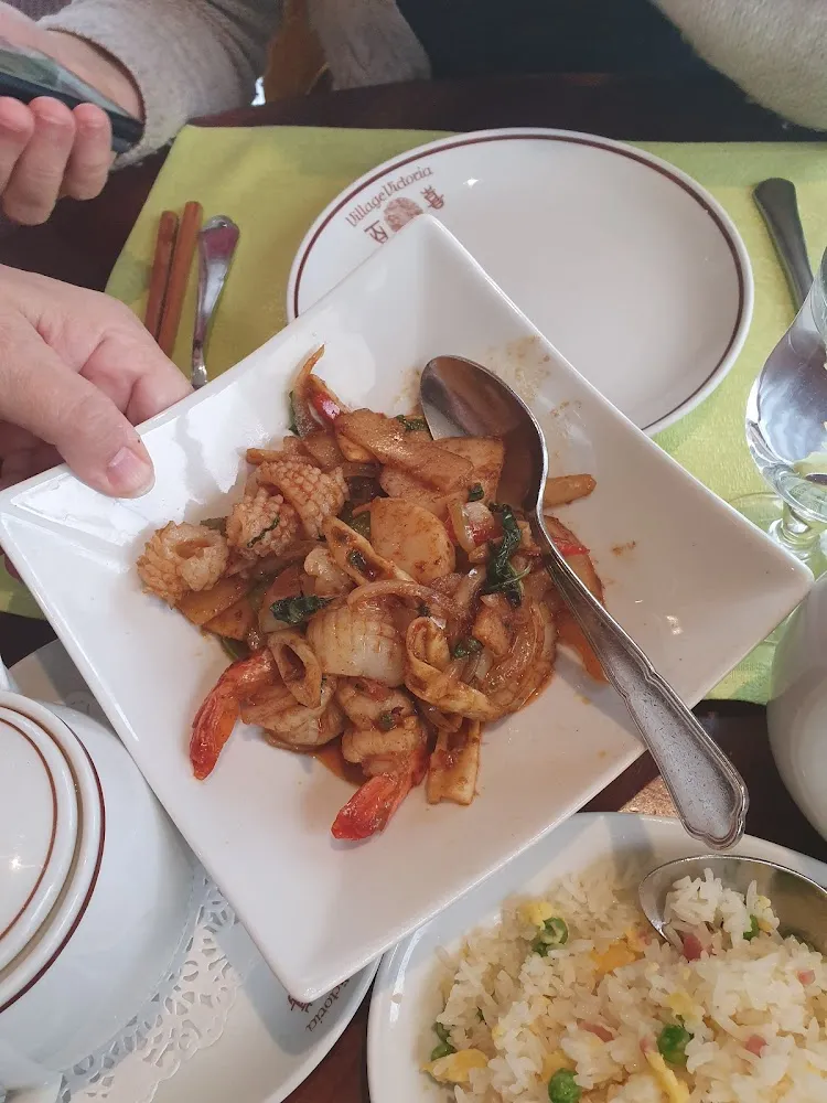 Mélange Fruit de Mer Sauce Épicé